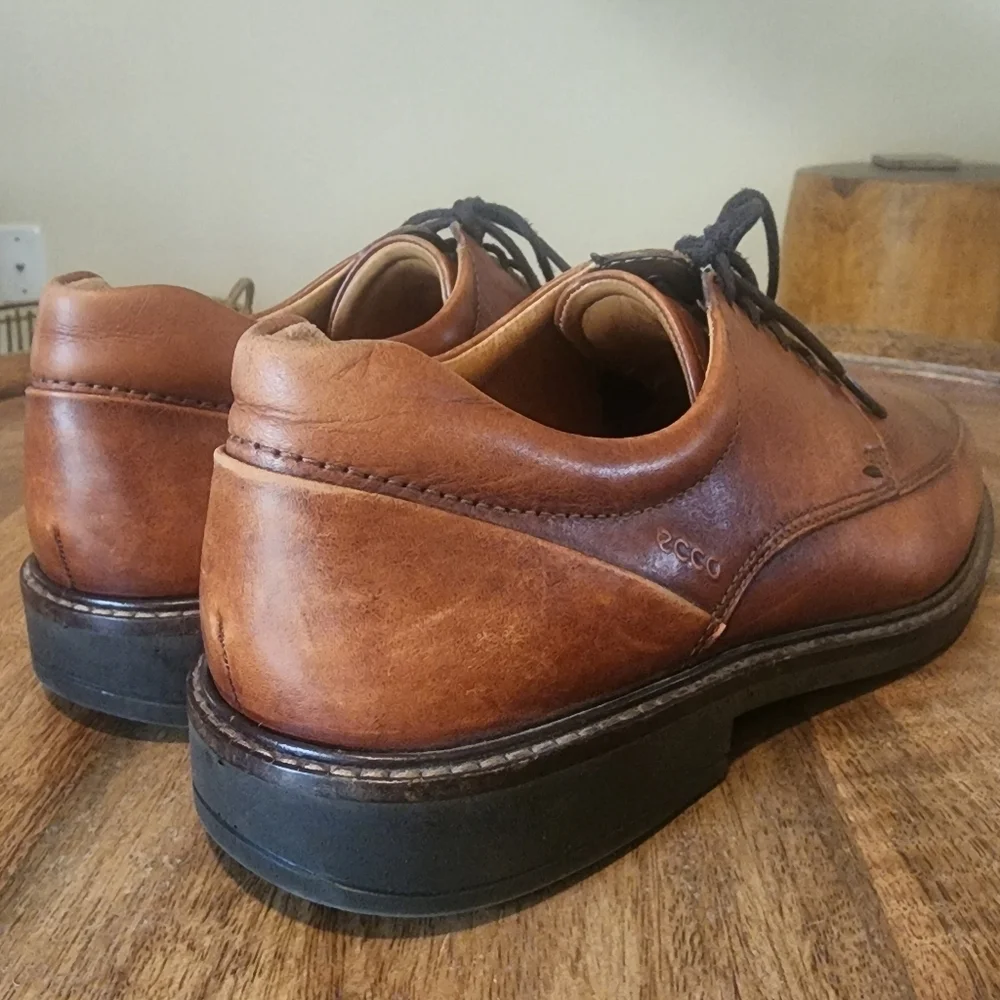 Ecco Brown Oxford Walnut Leather Shock Point Square Toe Dress Shoes Mens 9.5
